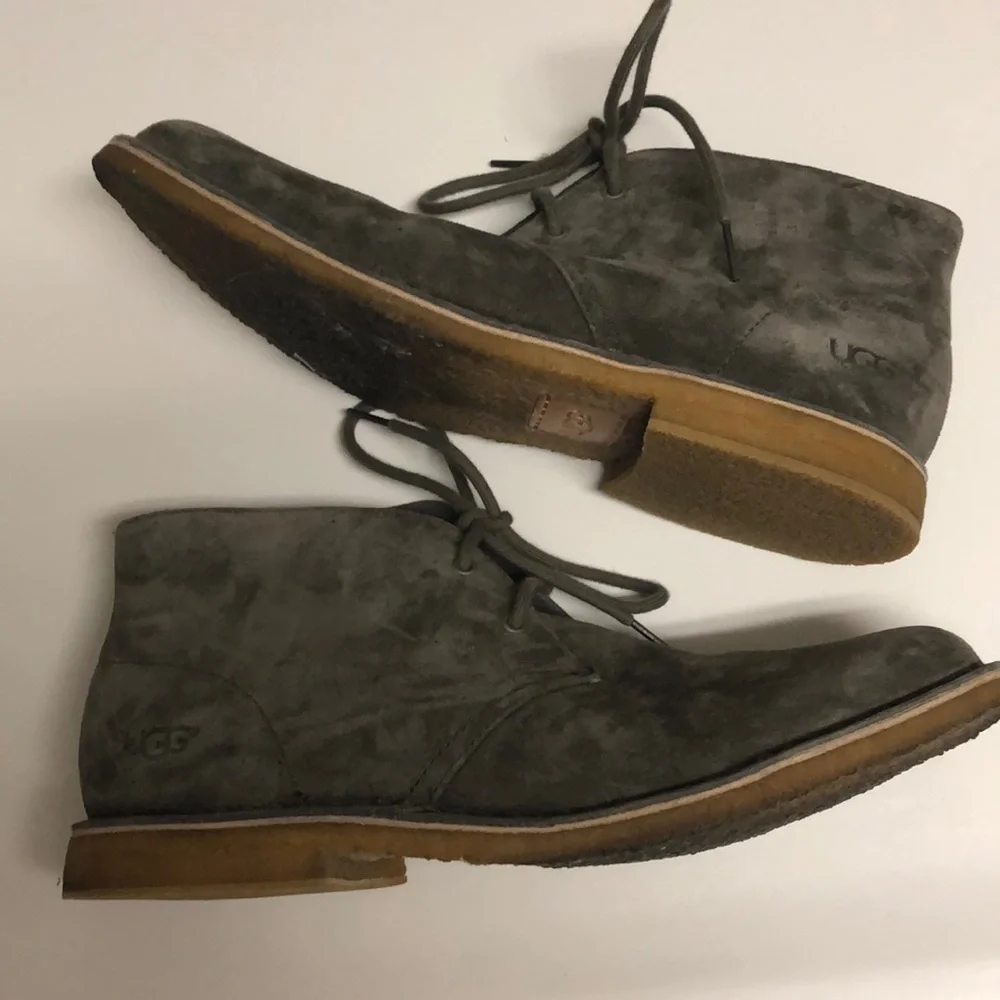 UGG Men's Gray Suede Chukka Boots Desert Lace Up Leather Size 10